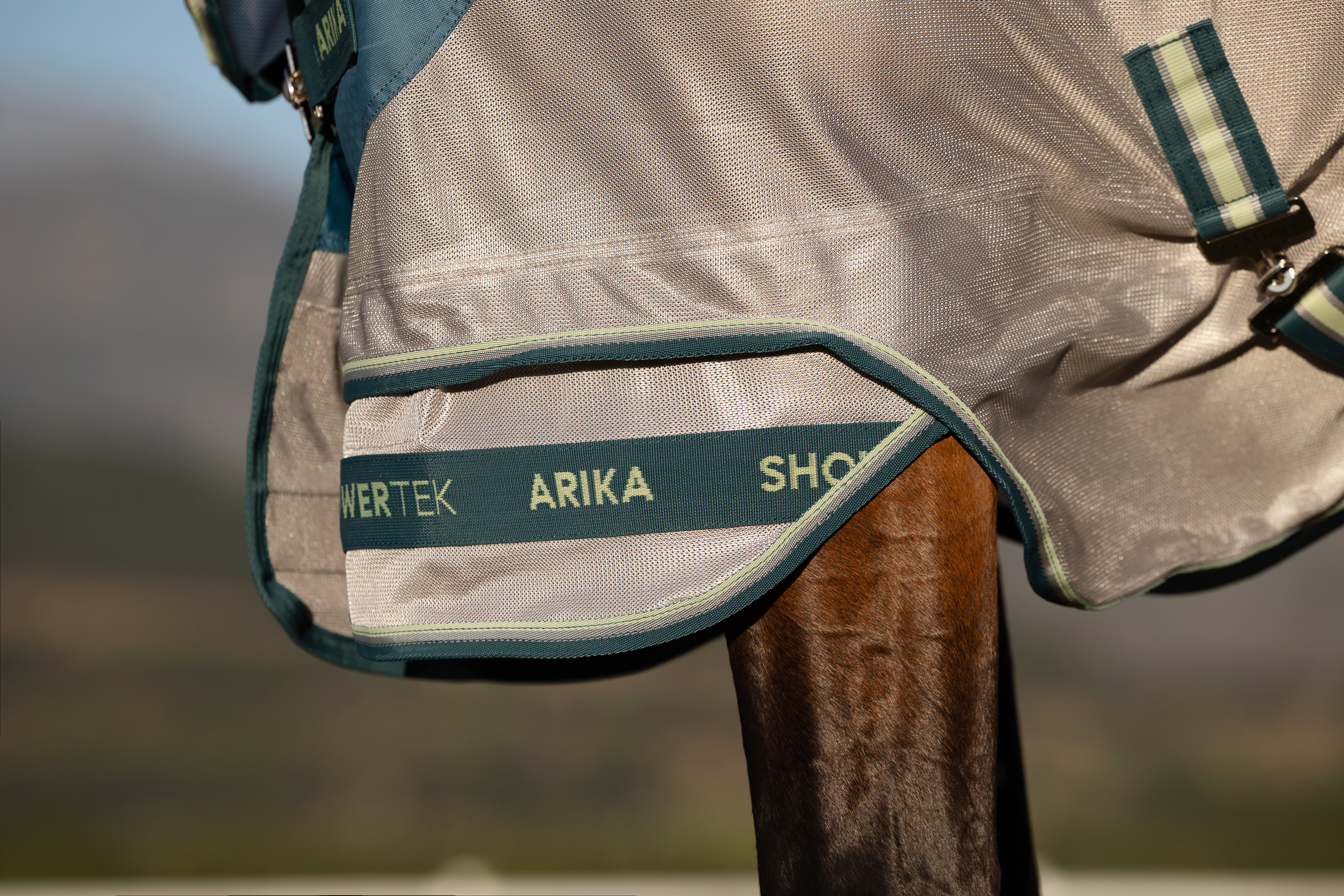 Arika Shower-Tek Fliegendecke